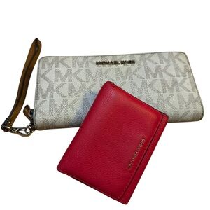 Michael Kors Red and White Wallet Set